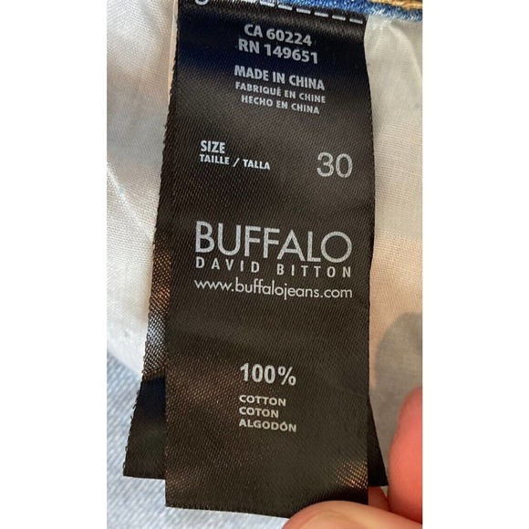 NWT Buffalo David Bitton Denim Skirt Size 30 High Rise Back Slit Raw Hem $79 - Picture 7 of 10